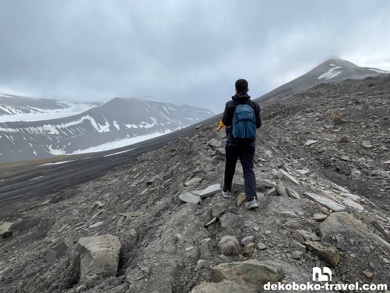 次第に雲行きが怪しくなる