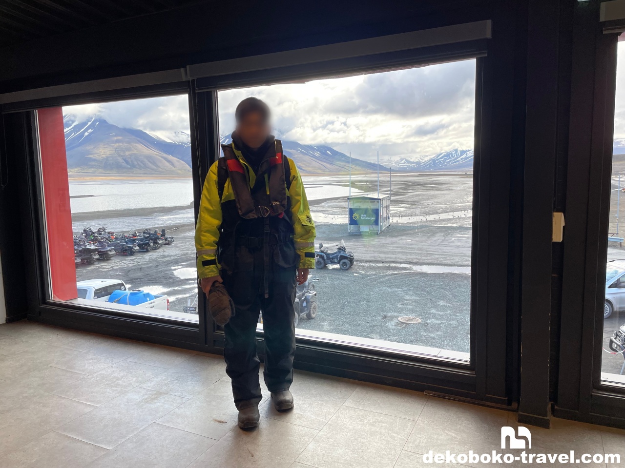 宇宙服のような装備